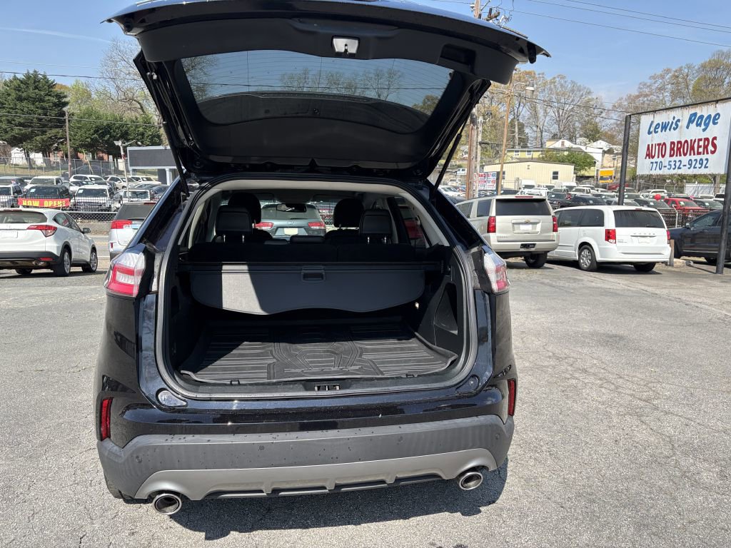 Used 2019 Ford Edge SEL w/ Equipment Group 201A image 5