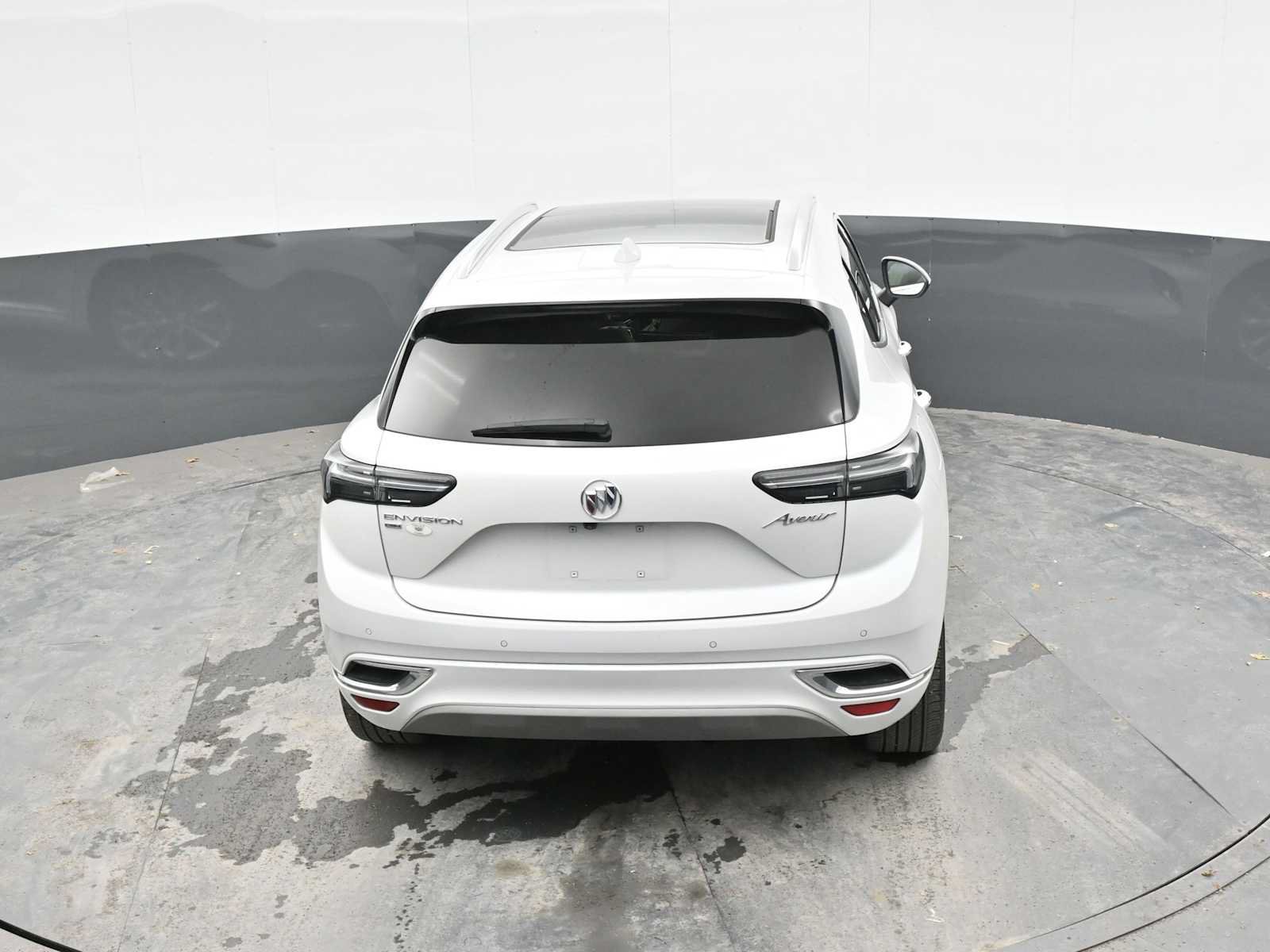 Used 2023 Buick Envision Avenir AWD/4WD image 22