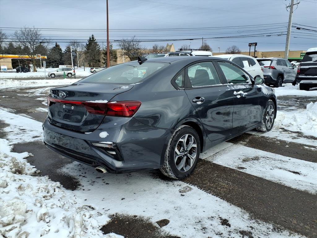 Used 2019 Kia Forte LXS image 3