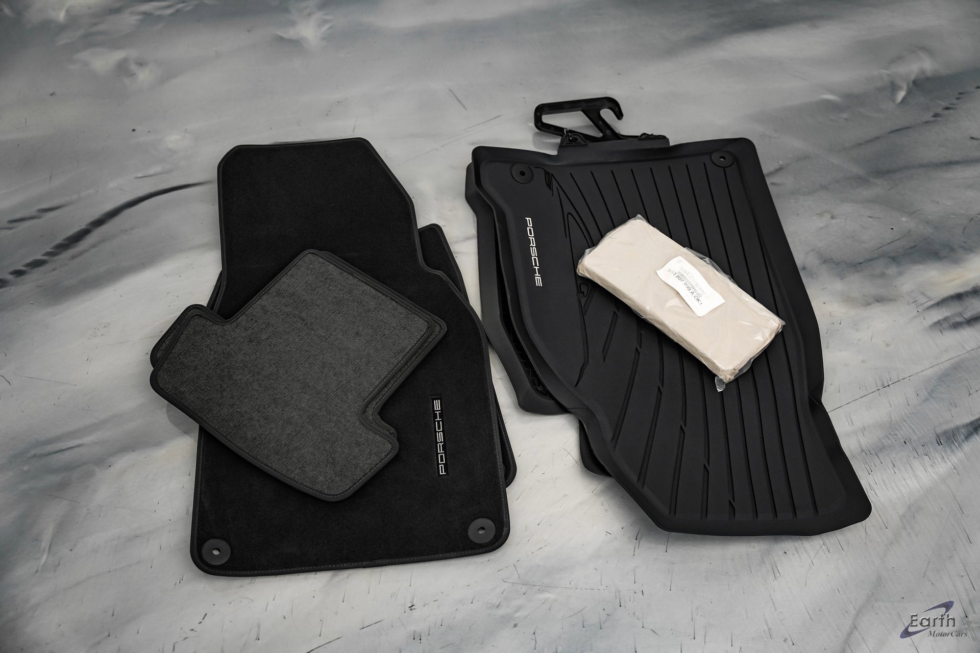 Used 2022 Porsche 911 GT3 image 91