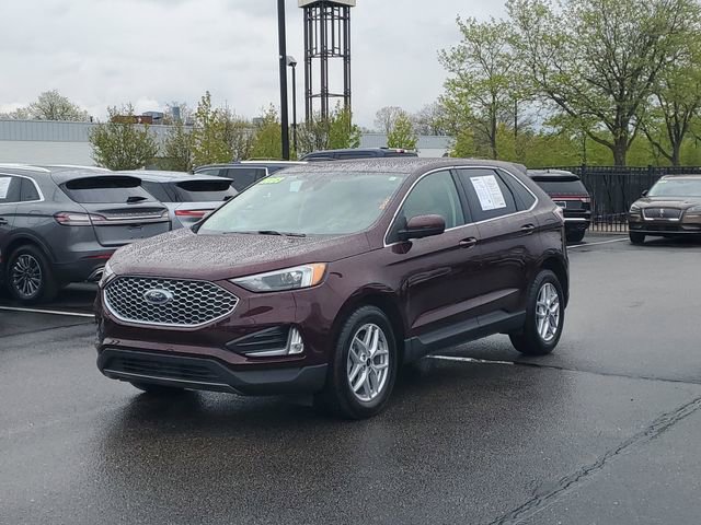 Used 2023 Ford Edge SEL w/ Convenience Package AWD/4WD image 2