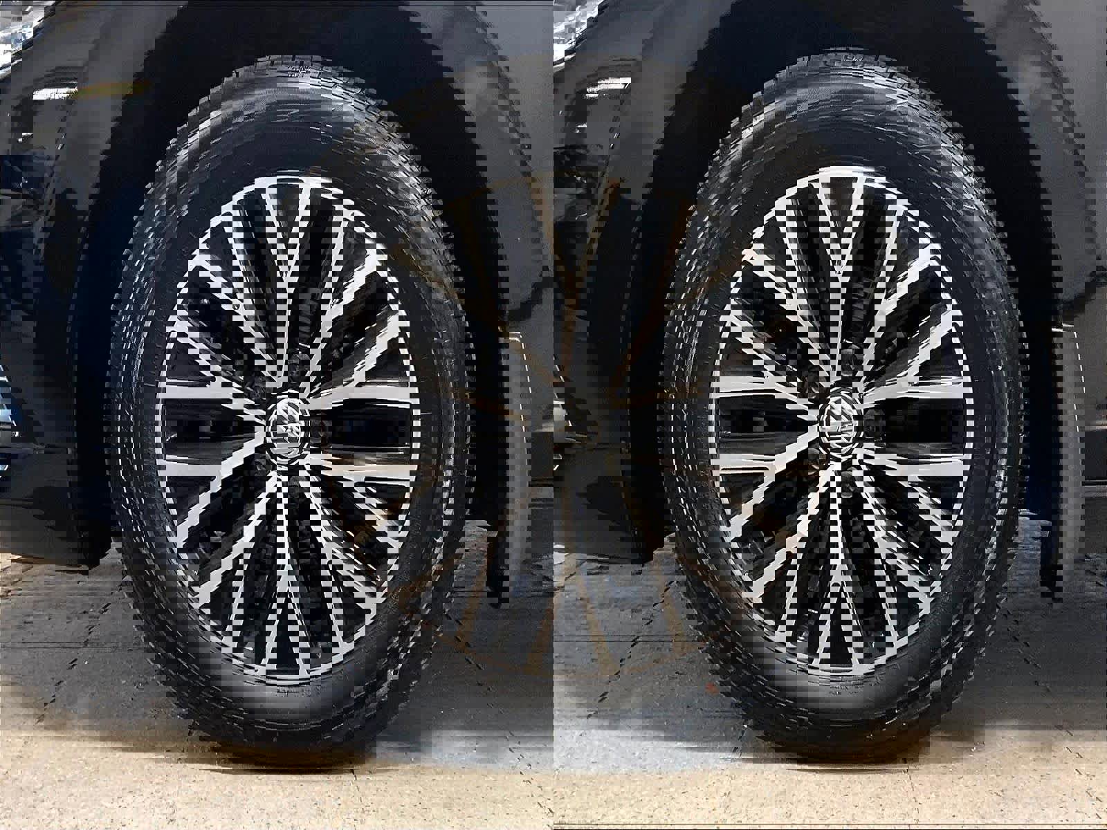 Used 2021 Volkswagen Jetta SE w/ SE Cold Weather Package image 7