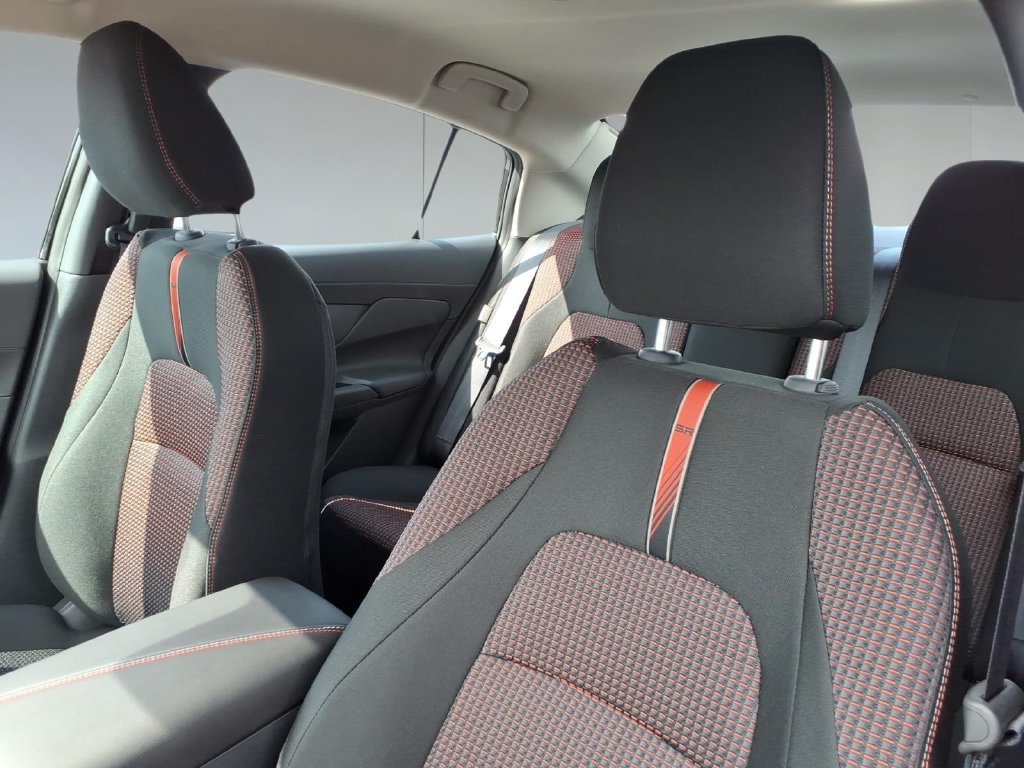 New 2026 Nissan Sentra SR w/ SR All Weather Package FWD image 15