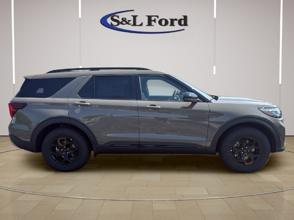 New 2026 Ford Explorer Tremor w/ Tremor Ultimate Package AWD/4WD image 9
