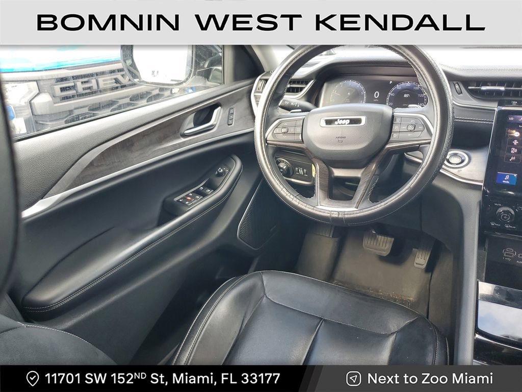 Used 2022 Jeep Grand Cherokee L Limited image 15