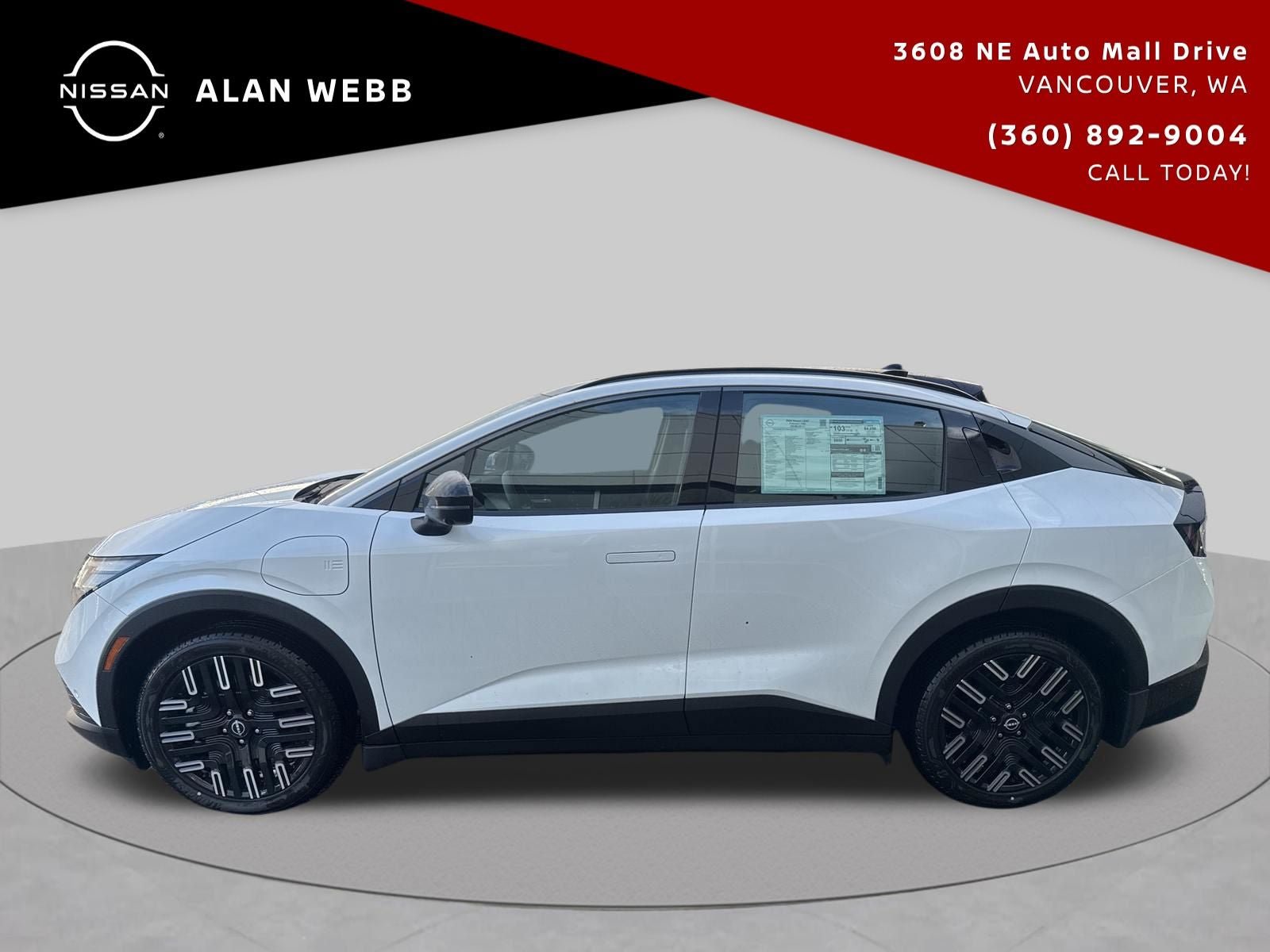 New 2026 Nissan Leaf Platinum+ w/ Cargo Package (Platinum+) FWD image 2