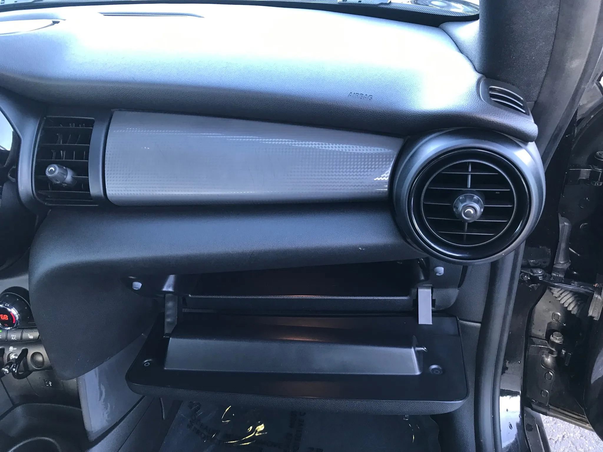 Used 2019 MINI Cooper Convertible image 51