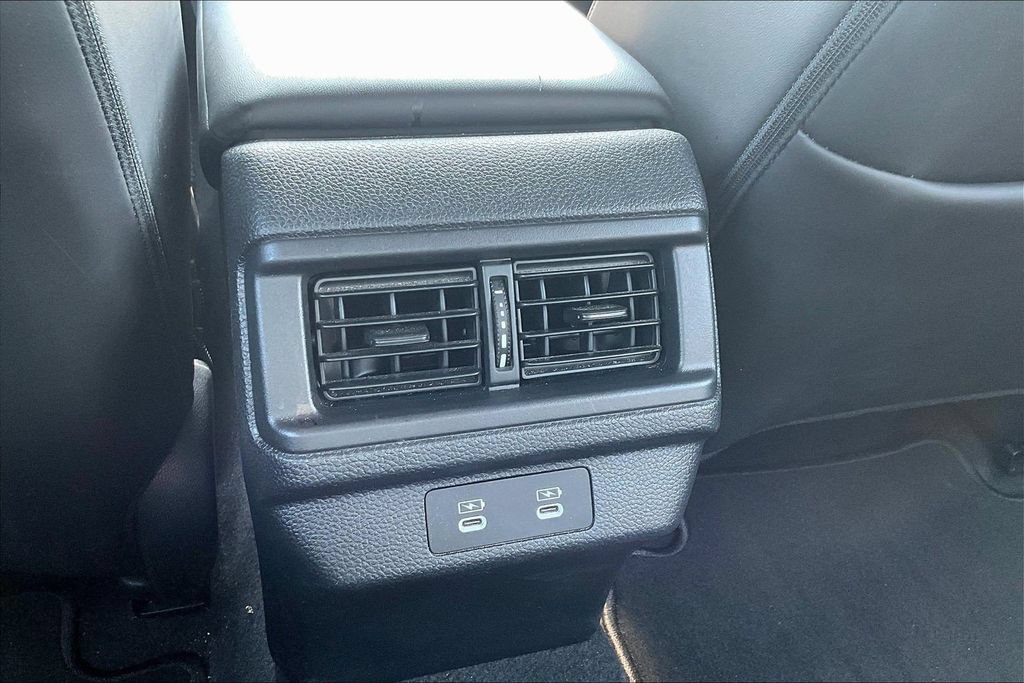 Used 2023 Honda Accord EX-L image 10