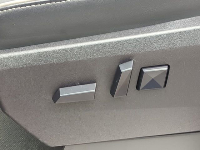 Used 2024 Tesla Cybertruck AWD Crew Cab image 20