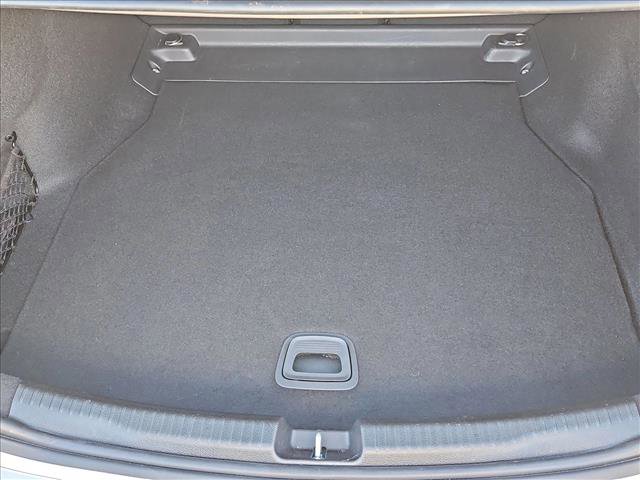 Used 2022 Mercedes-Benz C 300 Sedan image 6