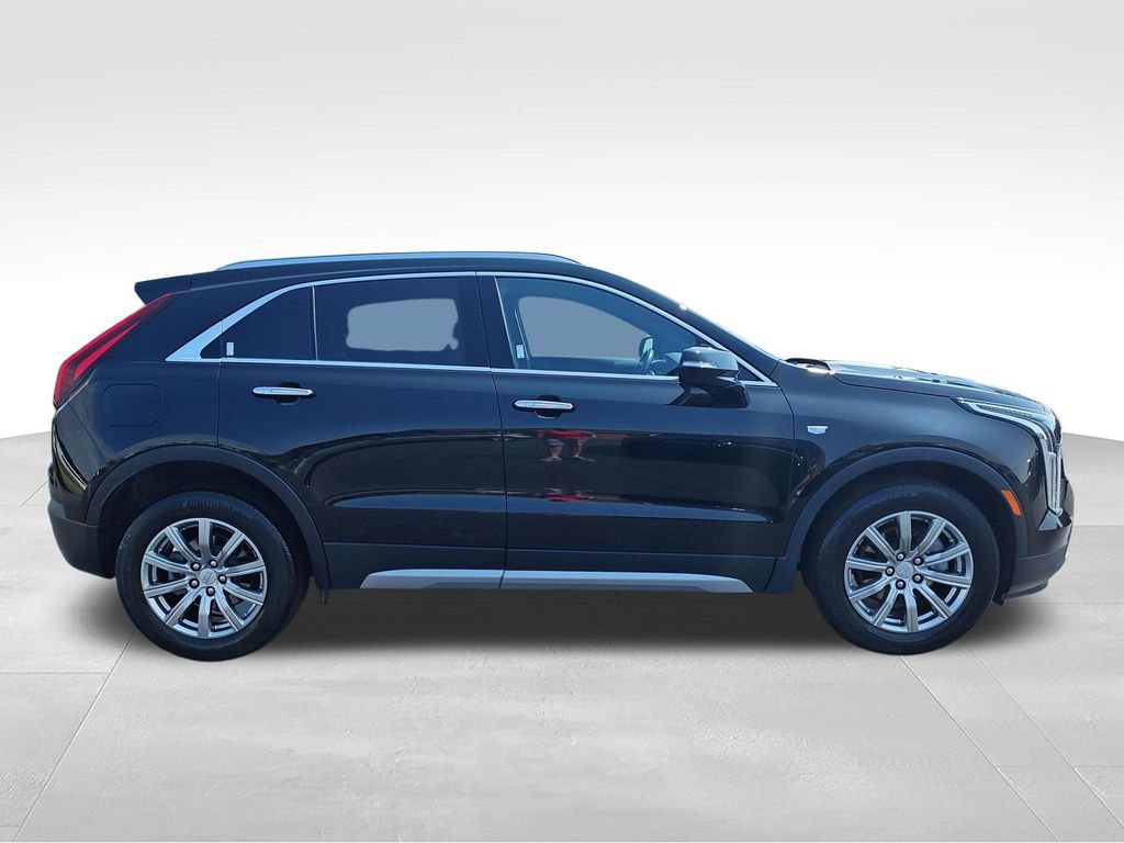 Used 2023 Cadillac XT4 Premium Luxury AWD/4WD image 6