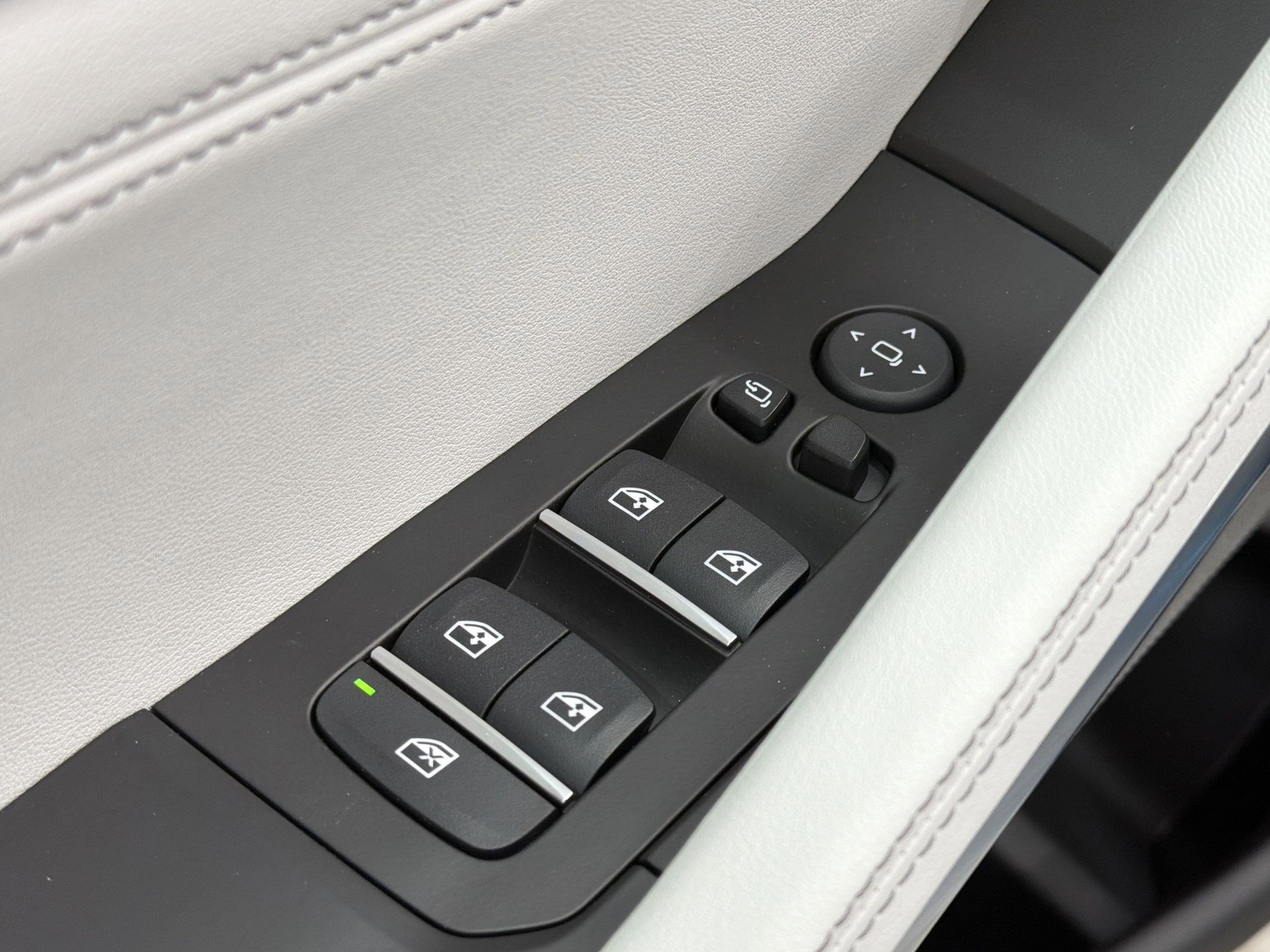 New 2027 BMW X6 xDrive40i AWD/4WD image 20