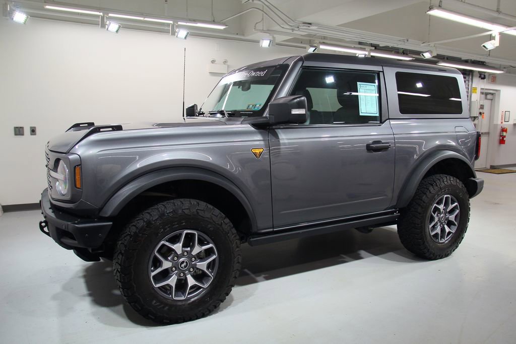Used 2024 Ford Bronco Badlands image 3