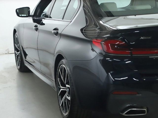 Certified 2023 BMW 540i xDrive w/ Executive Package image 43