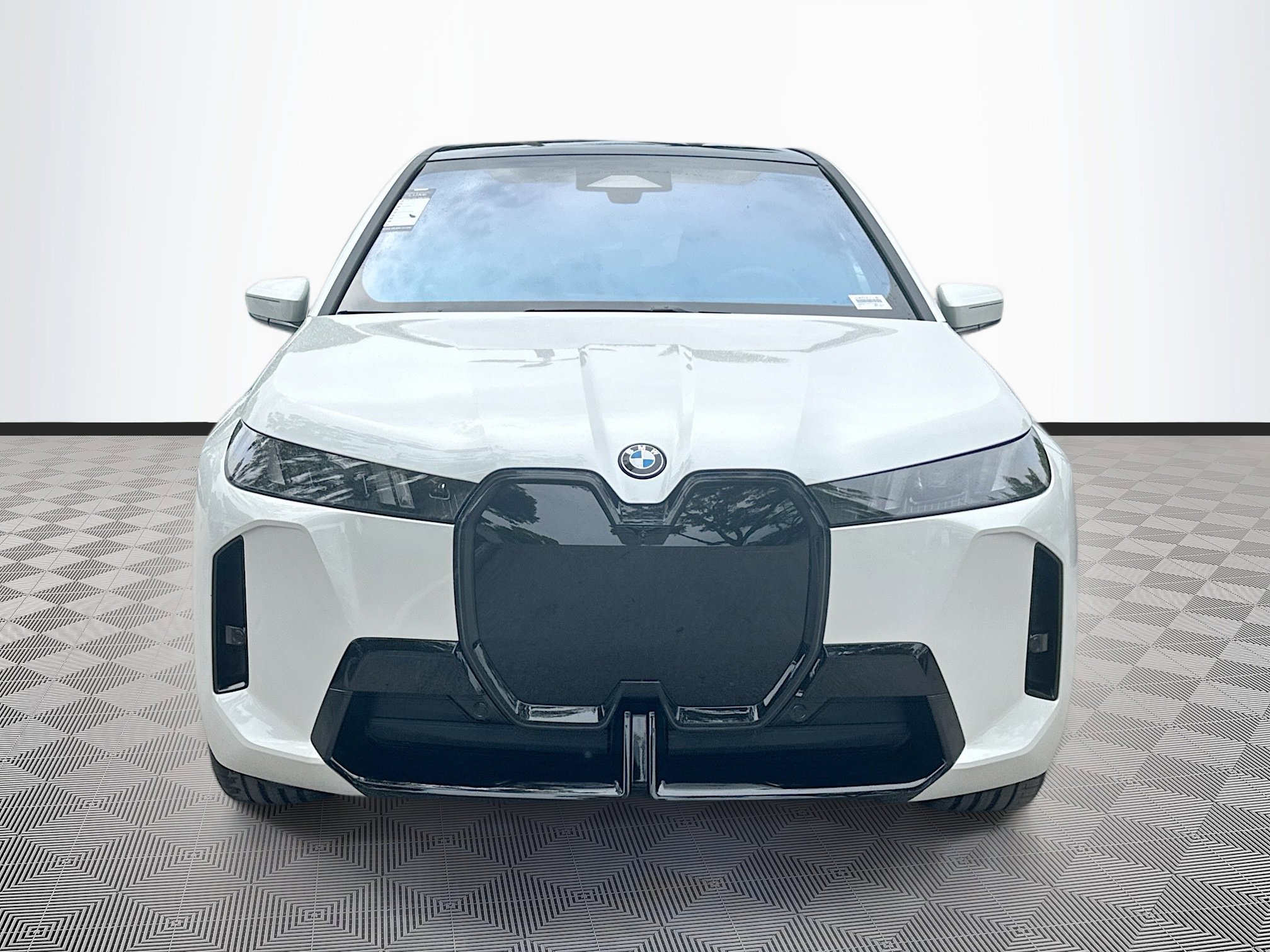 New 2026 BMW iX xDrive60 image 2