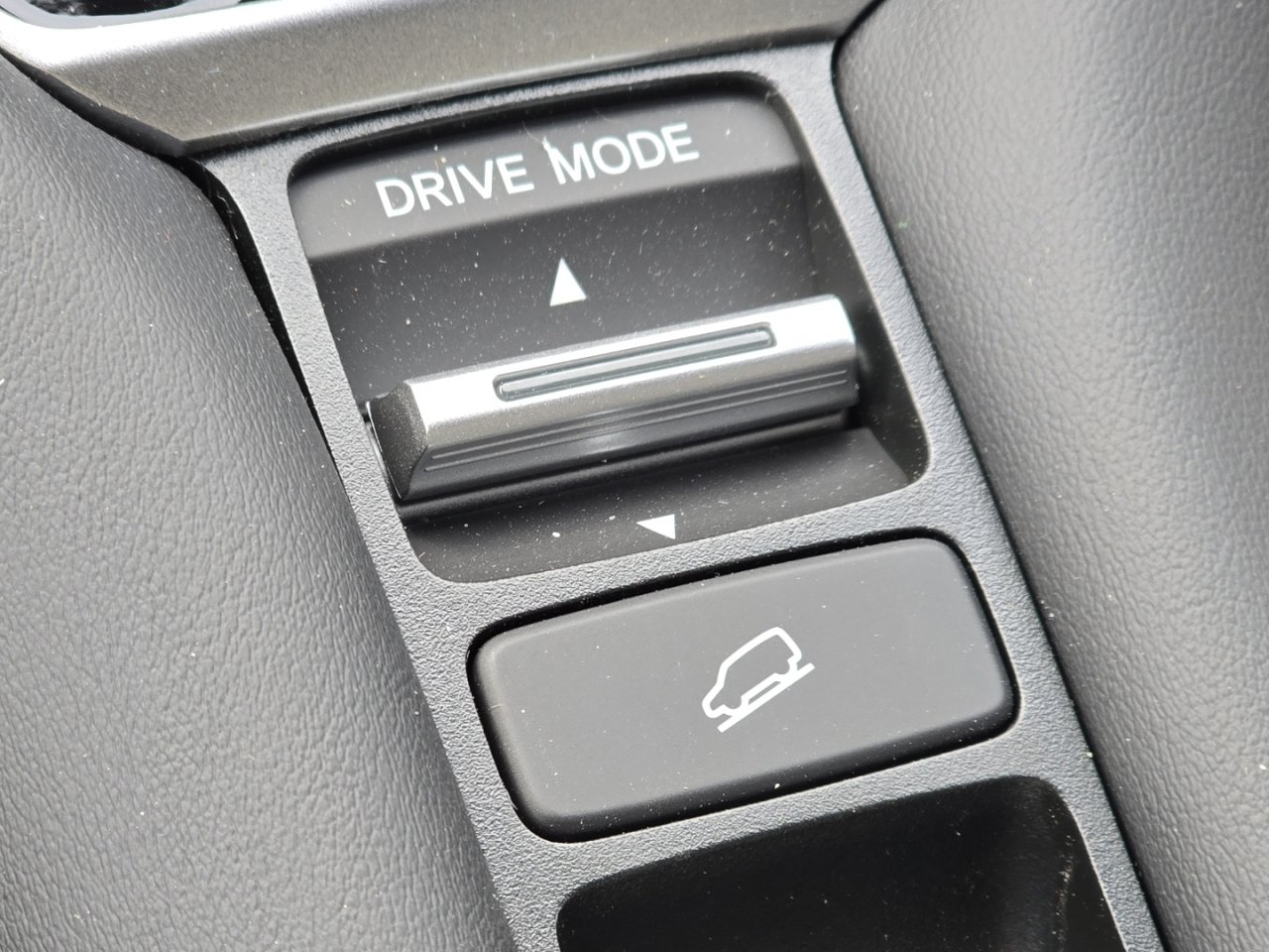 New 2026 Honda HR-V Sport image 8