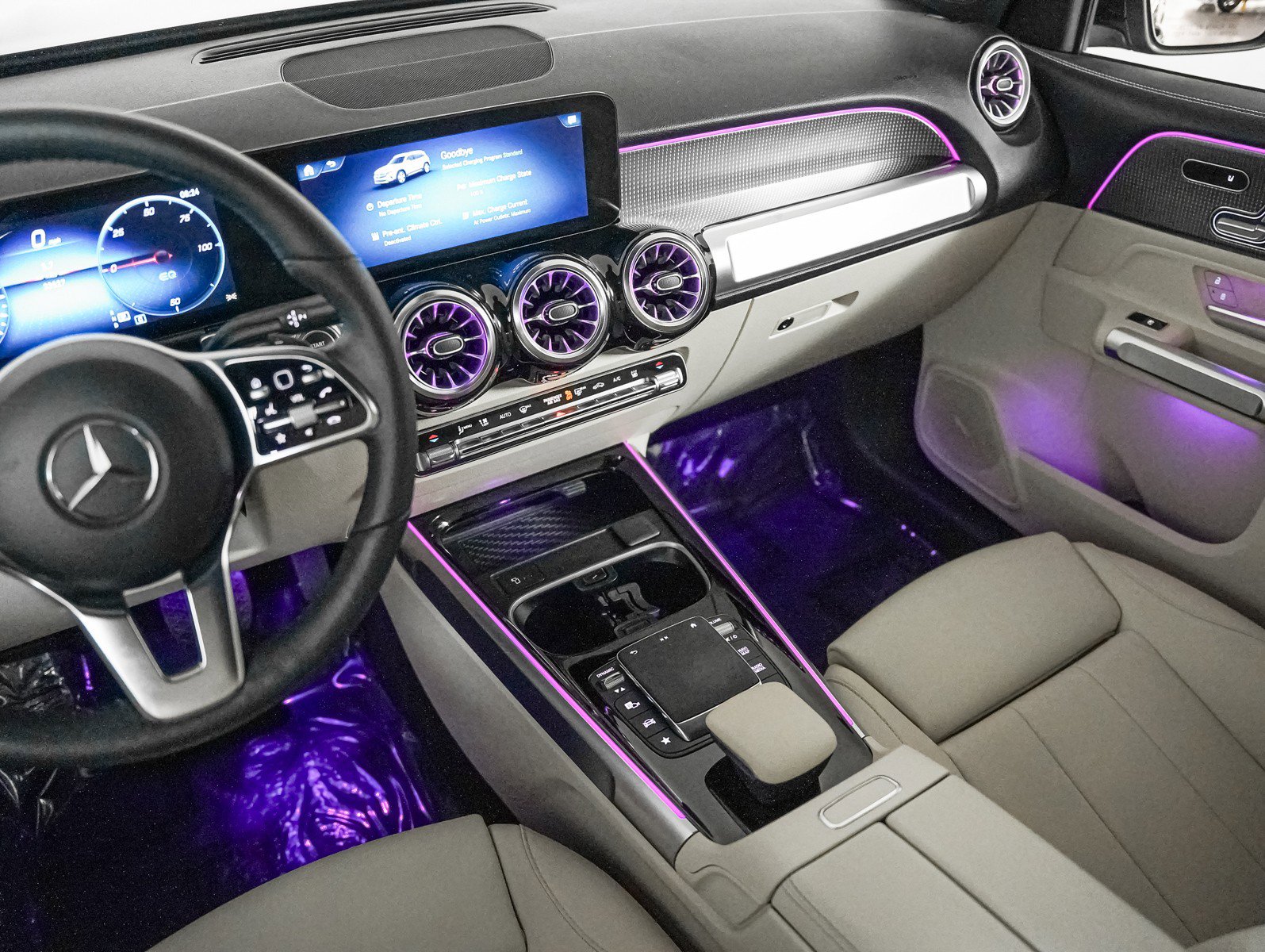 Certified 2023 Mercedes-Benz EQB 300 300 4MATIC image 18