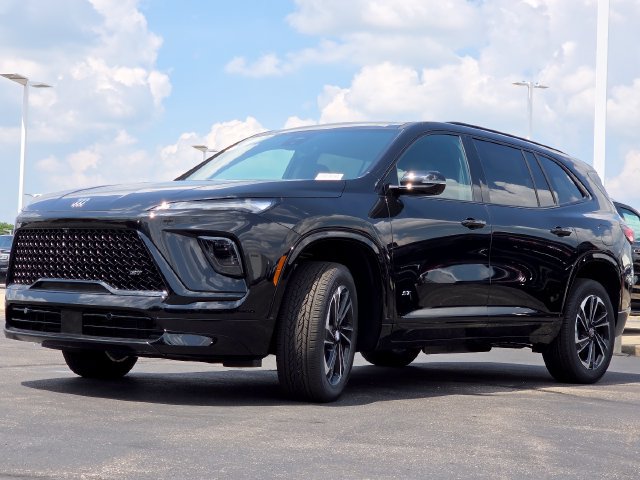 New 2026 Buick Enclave Sport Touring w/ Power Package FWD image 15