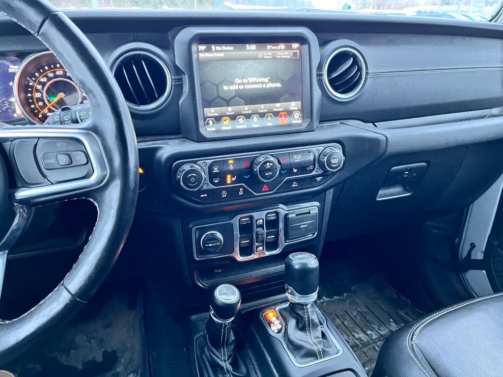 Used 2022 Jeep Wrangler Unlimited Sahara w/ Cold Weather Group image 19