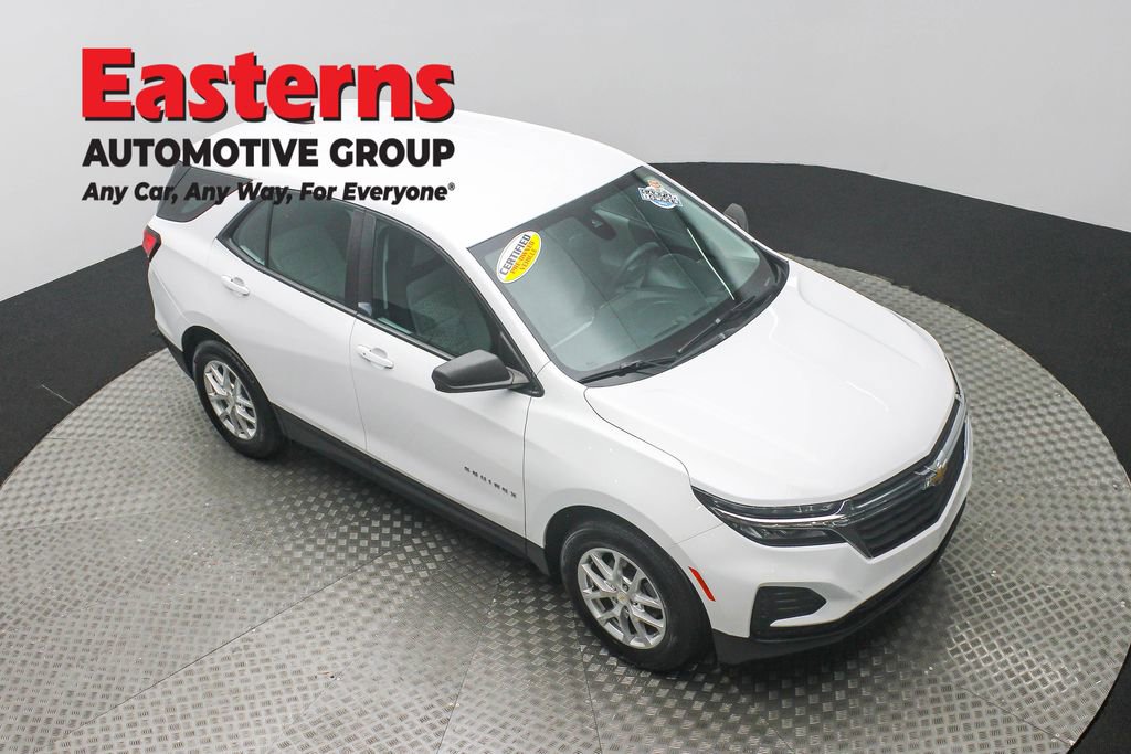 Used 2024 Chevrolet Equinox LS image 3