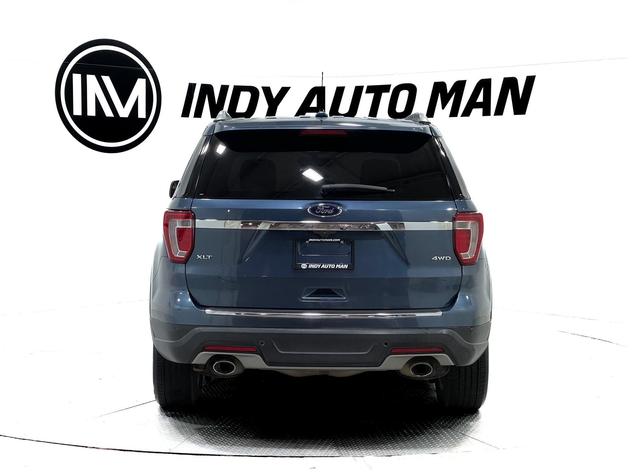 Used 2018 Ford Explorer XLT w/ Equipment Group 201A AWD/4WD image 5