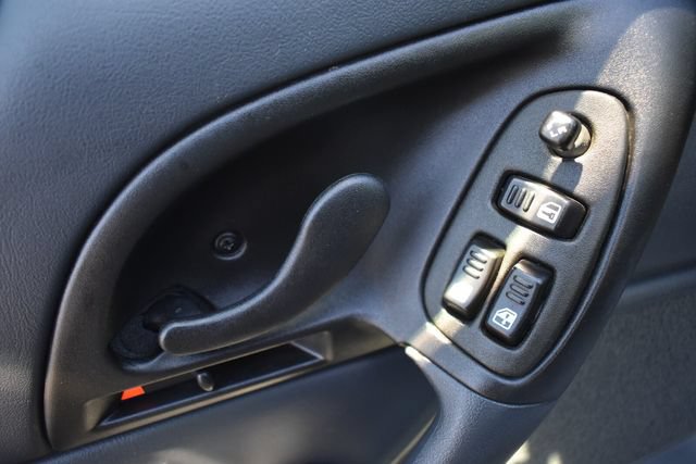 Used 1996 Chevrolet Camaro Z28 RWD image 16
