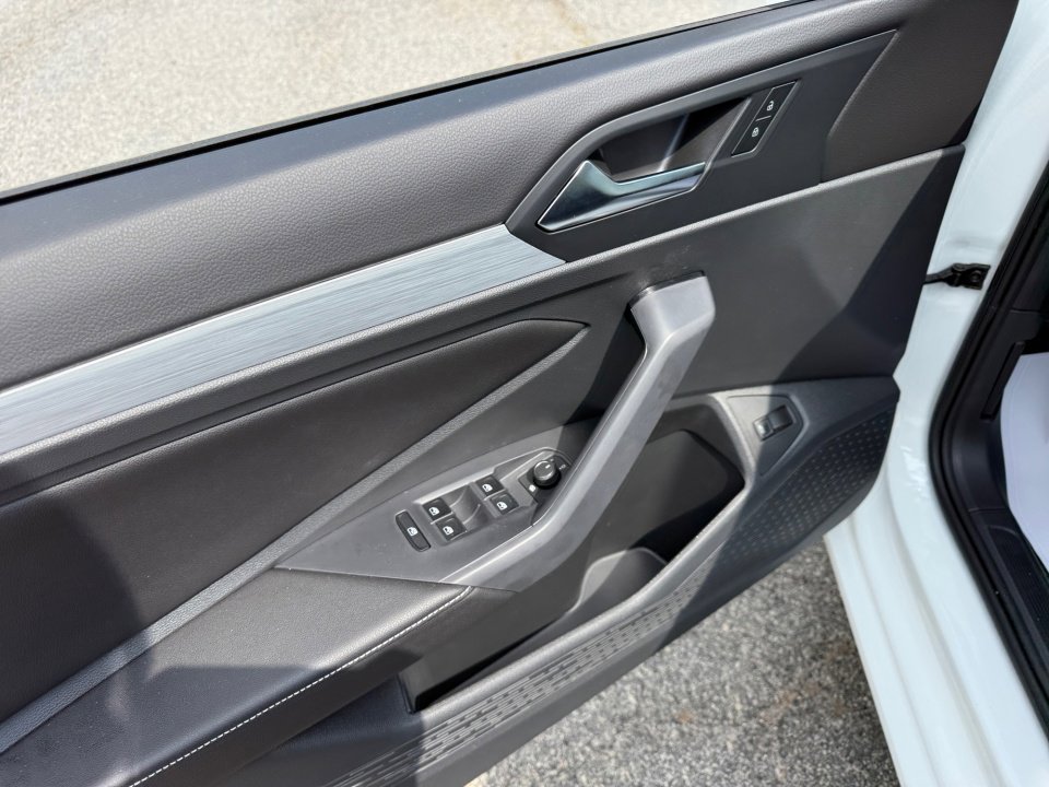 New 2026 Volkswagen Jetta S FWD image 32