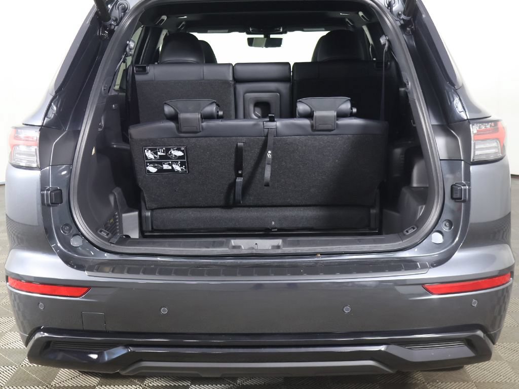 New 2026 Mitsubishi Outlander AWD image 24