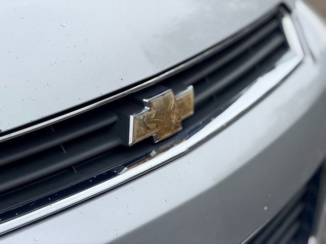 Used 2010 Chevrolet Impala LS FWD image 22