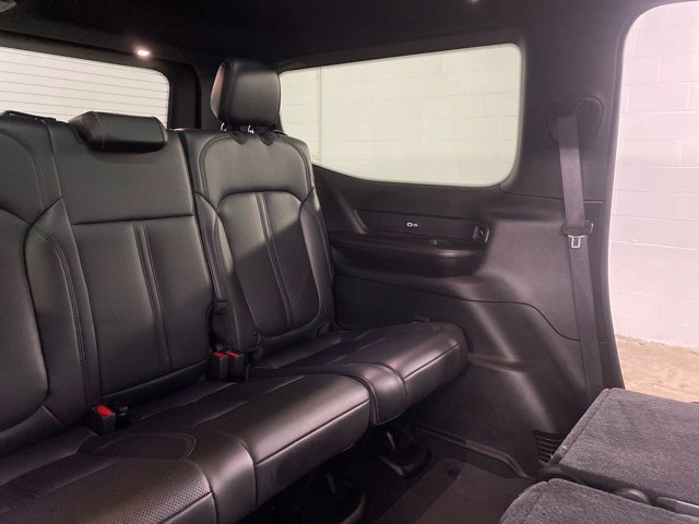 Used 2023 Jeep Wagoneer 4WD w/ Premium Group I image 87