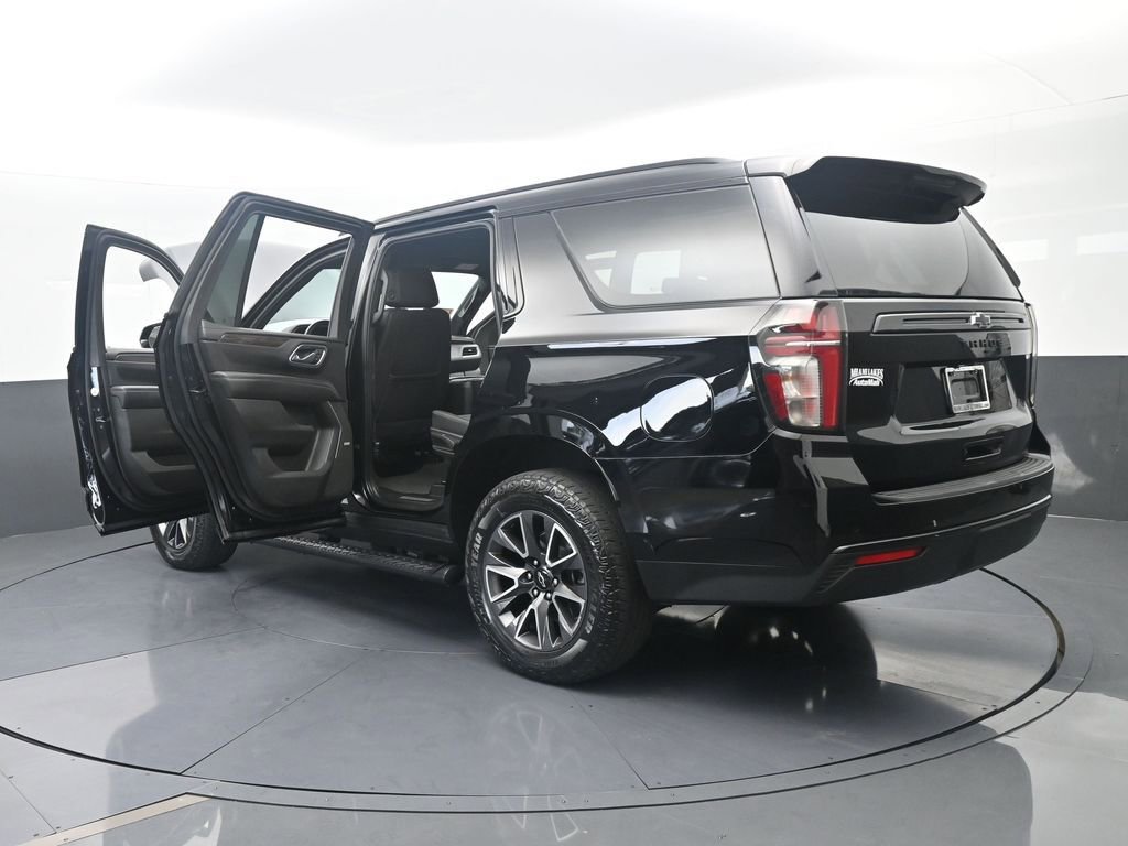 Used 2023 Chevrolet Tahoe Z71 w/ Luxury Package AWD/4WD image 84