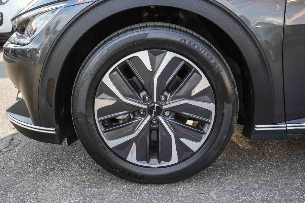 Certified 2024 Kia EV6 Light RWD image 11
