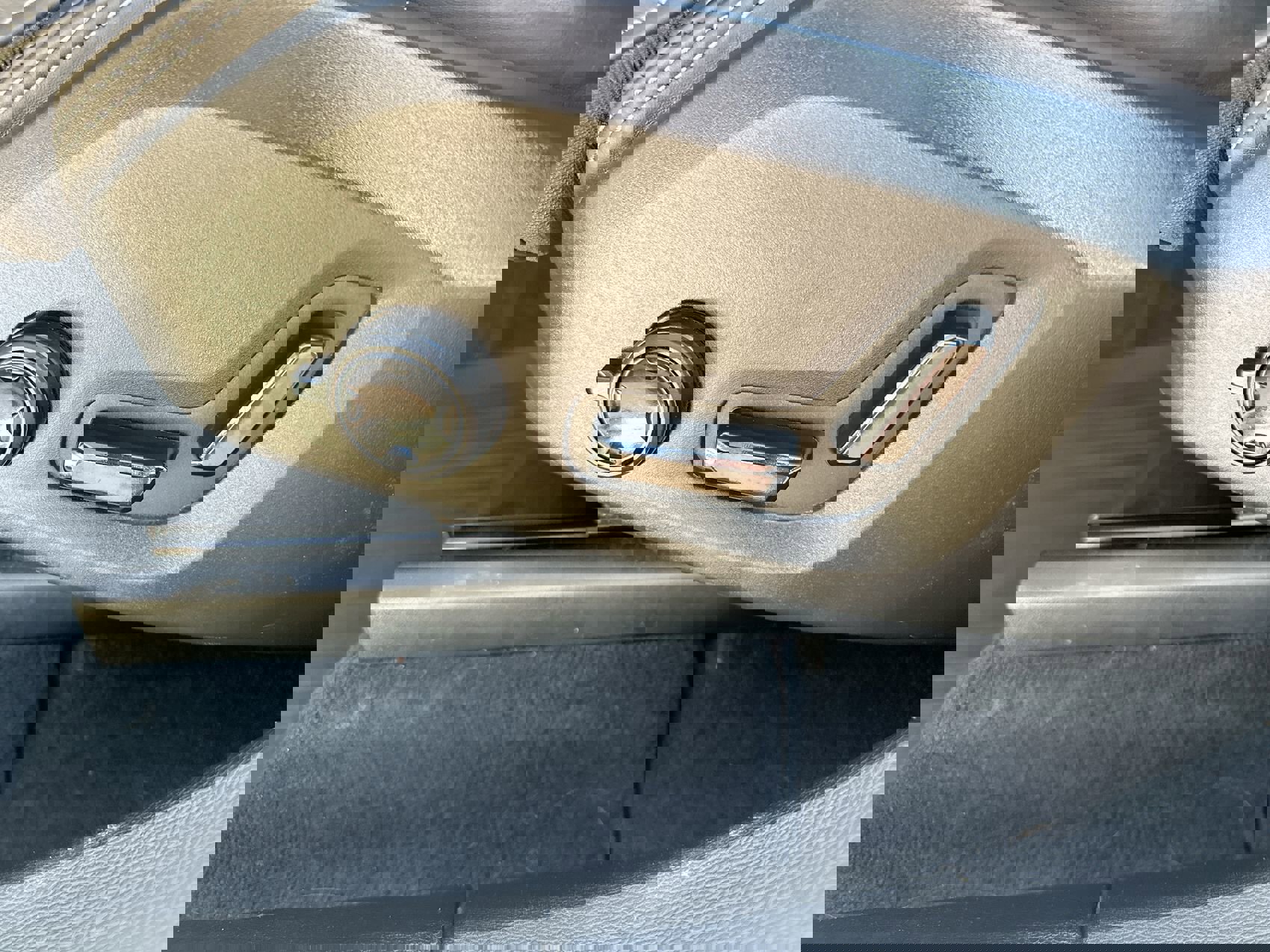 Used 2020 Volvo XC60 T6 Inscription w/ Protection Package Premier image 19