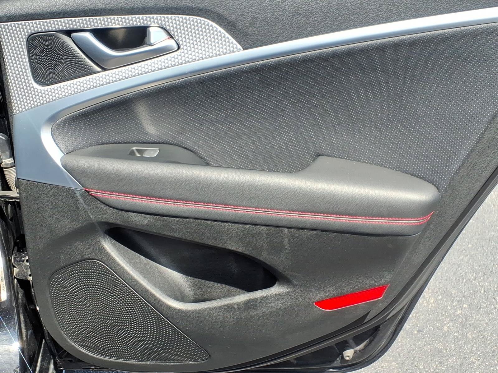 Used 2023 Genesis G70 3.3T w/ Sport Advanced Package RWD image 13