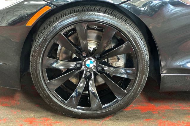 Used 2014 BMW Z4 sDrive35i RWD image 32