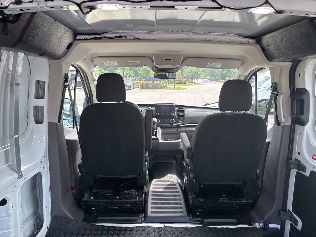 Used 2024 Ford Transit 150 Low Roof RWD image 17