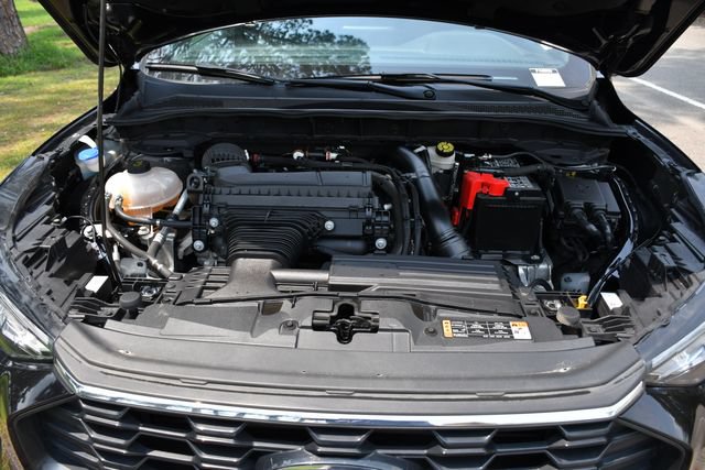 Used 2025 Ford Escape ST-Line Select AWD/4WD image 19