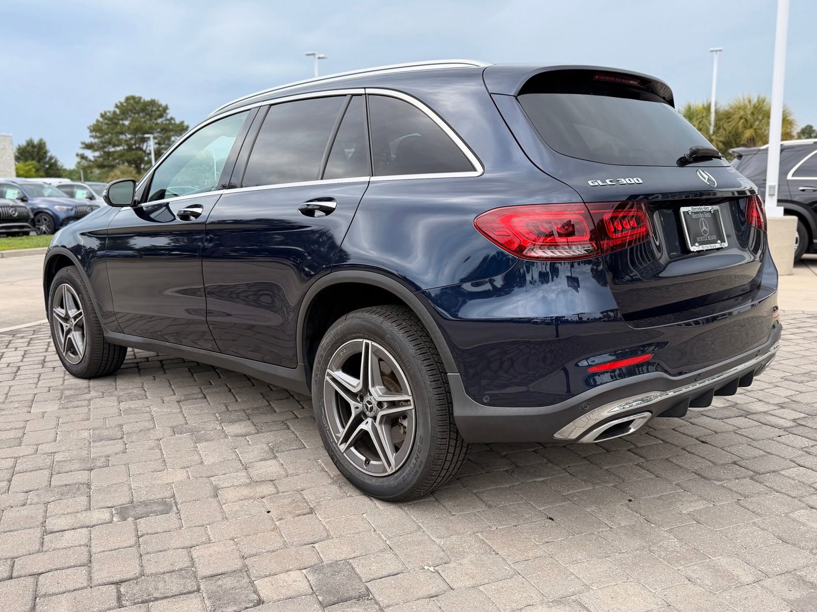 Used 2021 Mercedes-Benz GLC 300 image 11