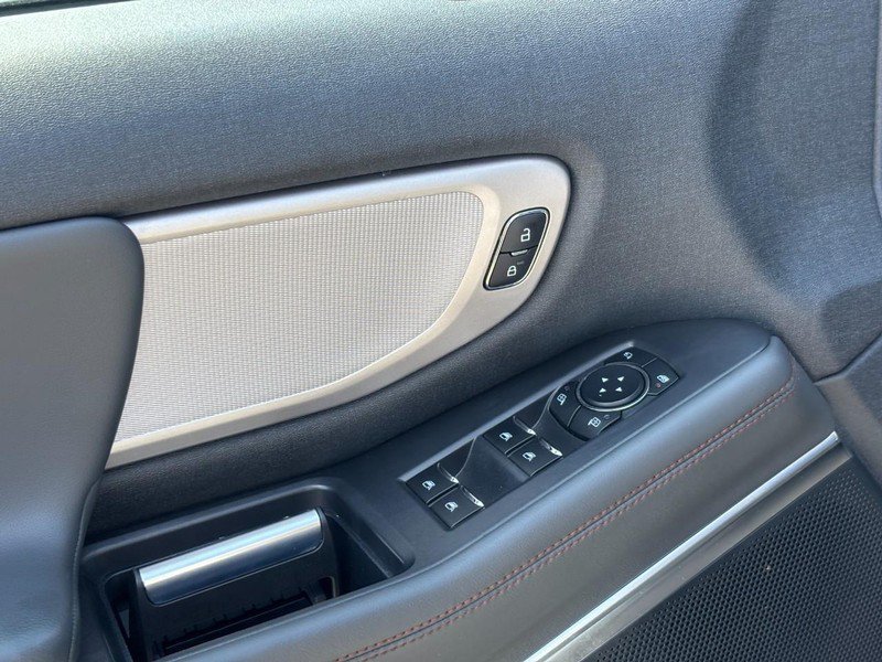 Used 2025 Ford Expedition Max Active AWD/4WD image 18