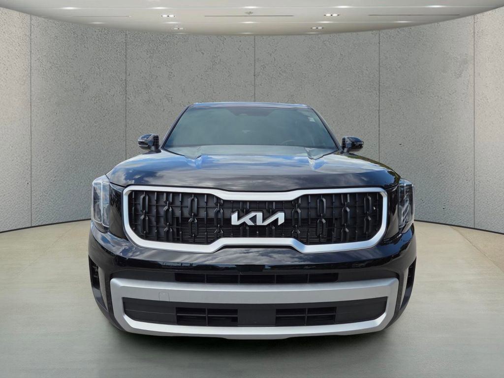 Used 2024 Kia Telluride EX w/ EX Captain's Chair Package FWD image 8