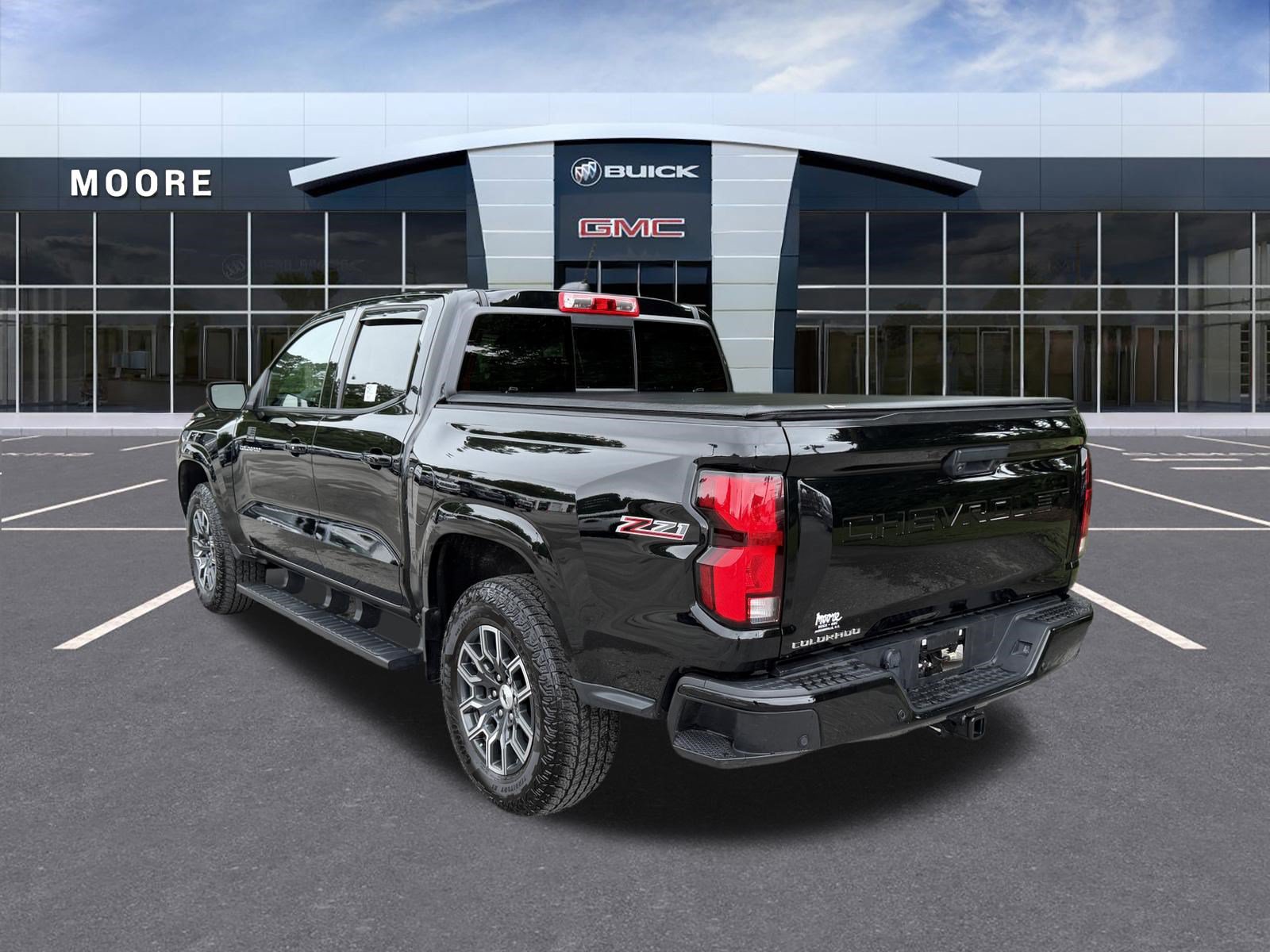 Used 2024 Chevrolet Colorado Z71 w/ Z71 Convenience Package 2 AWD/4WD image 5