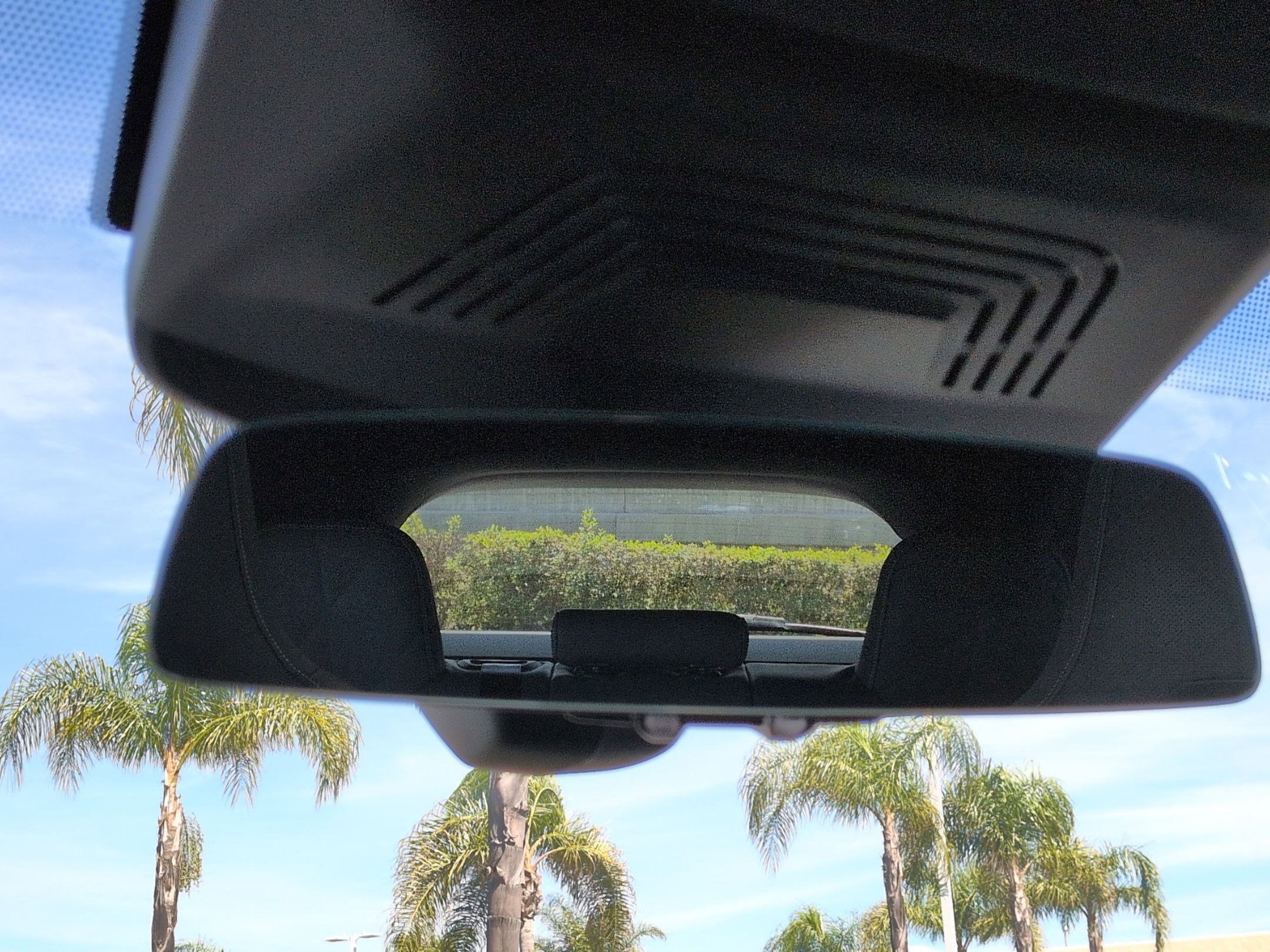 Used 2026 BMW iX xDrive45 w/ M Sport Package image 27