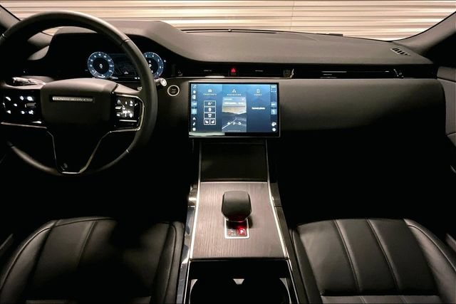 Certified 2025 Land Rover Range Rover Evoque S AWD/4WD image 18