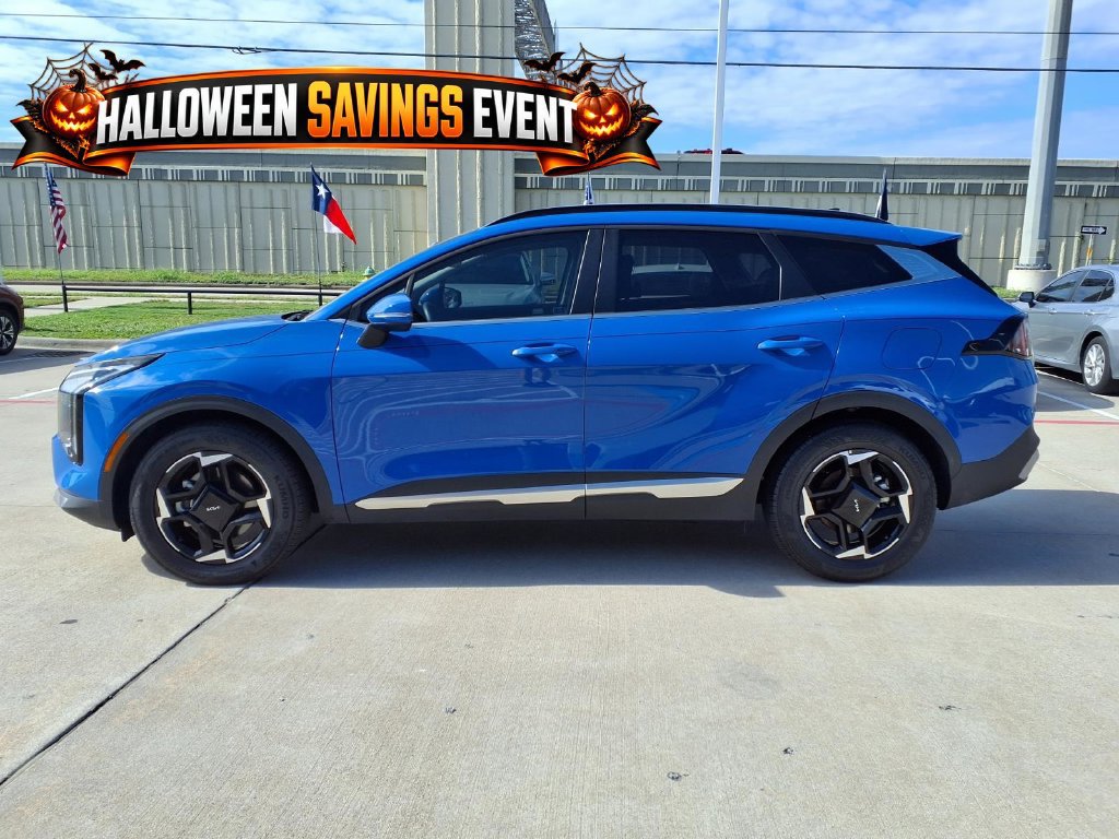 Certified 2026 Kia Sportage EX w/ EX Panorama Roof Package FWD image 5