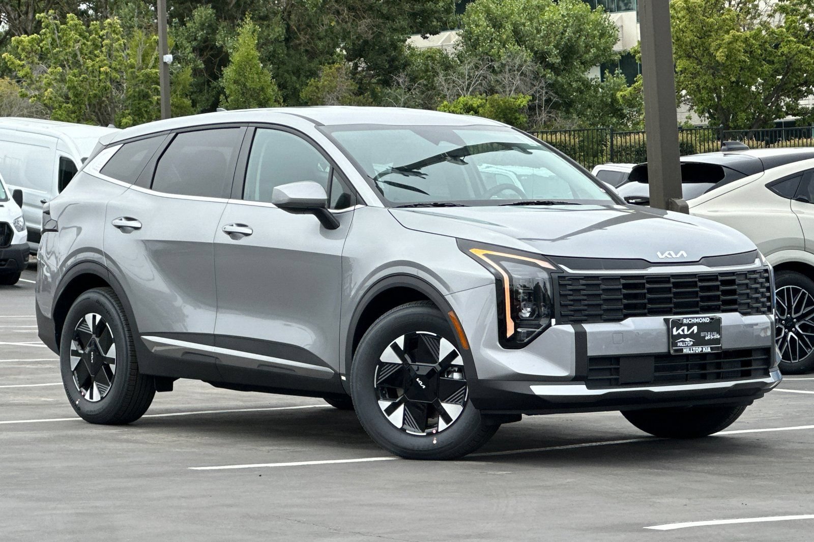 New 2026 Kia Sportage LX FWD video 2