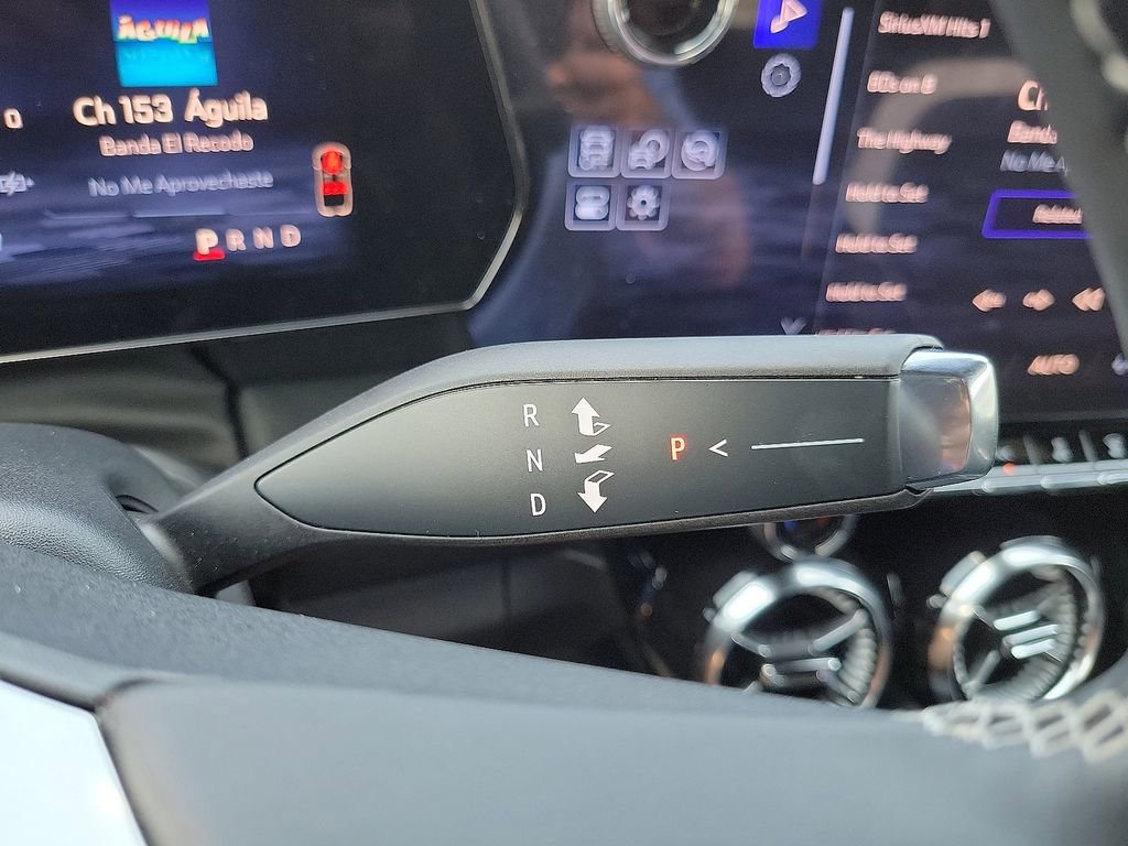 Used 2024 Chevrolet Blazer EV LT image 20