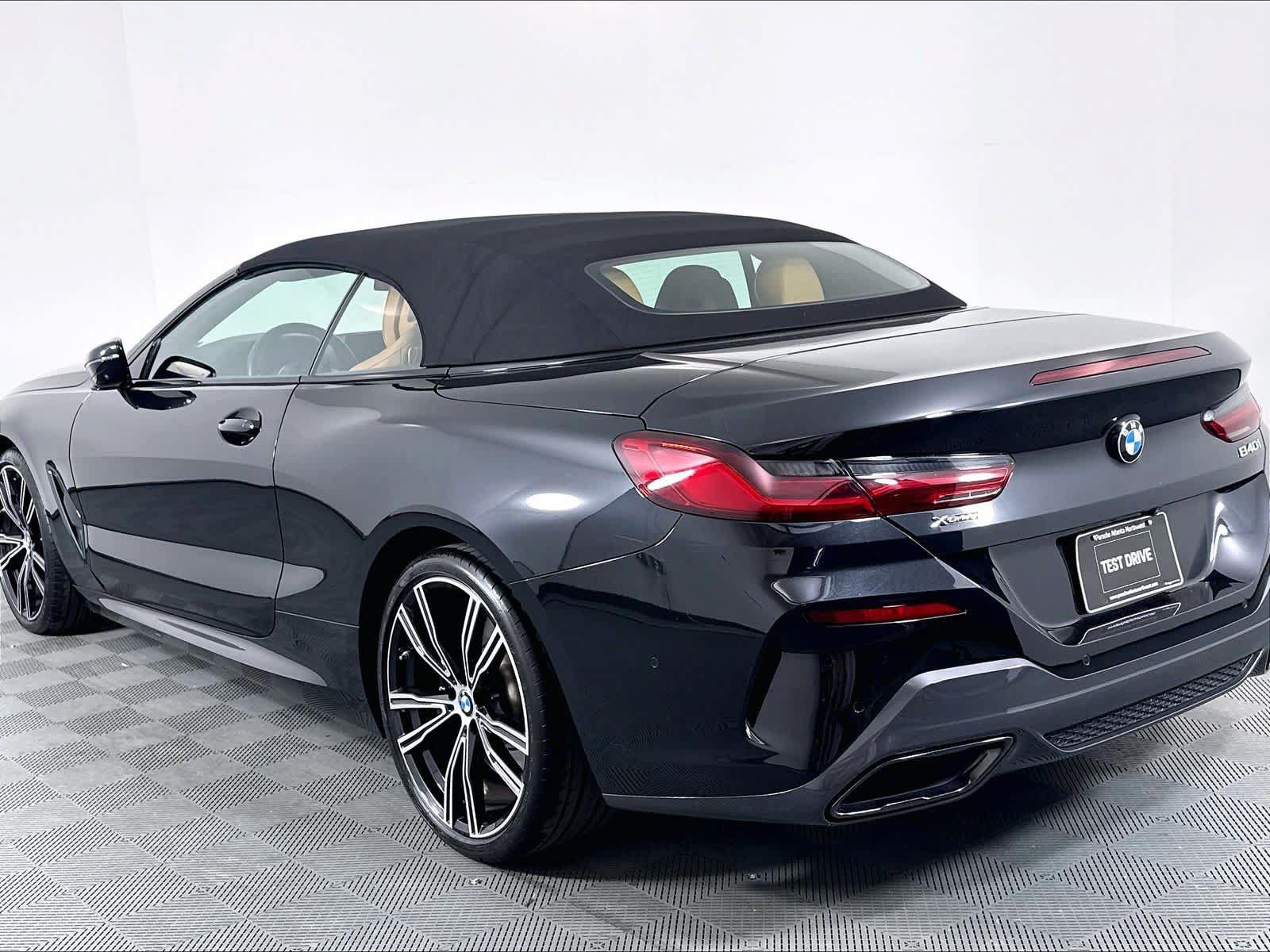 Used 2023 BMW 840i xDrive Convertible AWD/4WD image 3