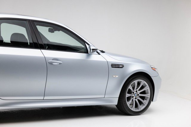 Used 2006 BMW M5 image 35