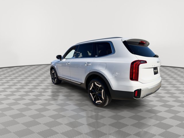 Certified 2023 Kia Telluride S AWD/4WD image 8