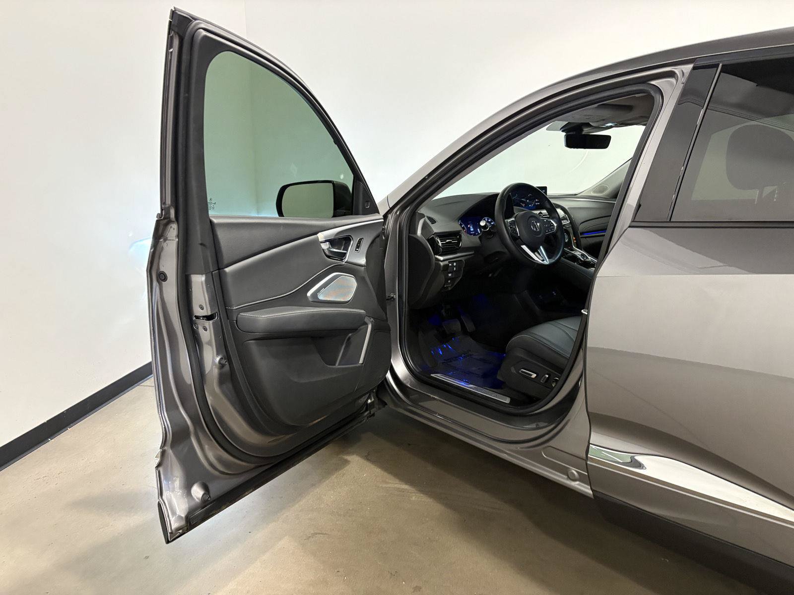 Used 2024 Acura RDX w/ Technology Package AWD/4WD image 11